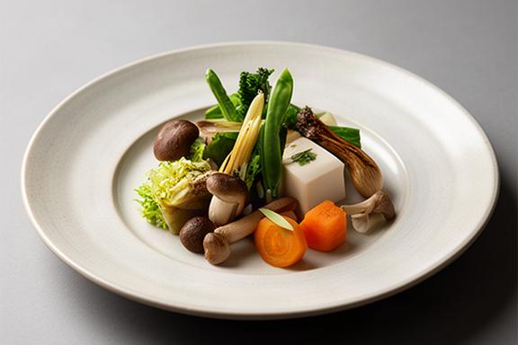 精進料理の一例——旬の野菜と豆腐を中心に組み立てられた美しい一皿